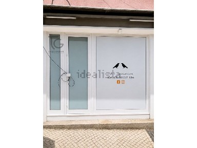 Arrendamento de espaço comercial na Avenida Dom Afonso Henriques, 14