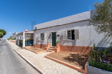 Quelfes
