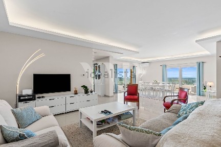 Casa ou moradia à venda em Santa Bárbara de Nexe