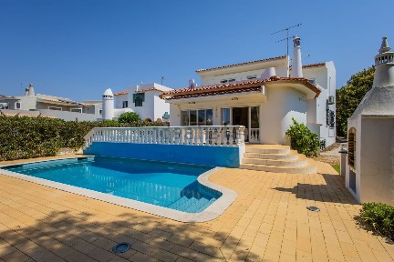 Quarteira, Vilamoura, Bairro Old Village