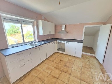 Apartamento T2 à venda em Gondarém