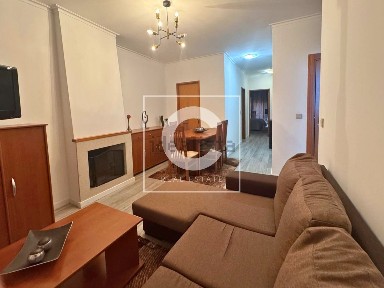 Apartamento T2 à venda na Avenida Alcaides de Faria