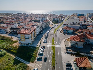 Apartamento T2 à venda em Vieira de Leiria