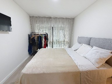 Apartamento T1 à venda no Beco da Pinta, 10