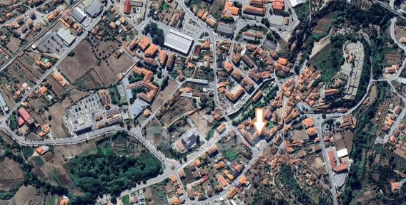 Espaço comercial à venda na Rua Dom Afonso Henriques, 69