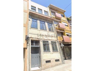 Apartamento T1 à venda na Rua da Boavista