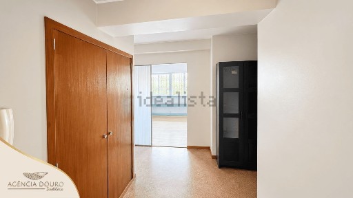 Apartamento T3 à venda na Rua Nau Catrineta