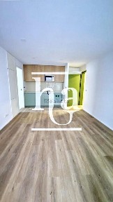Apartamento T1 à venda na Rua da Alegria