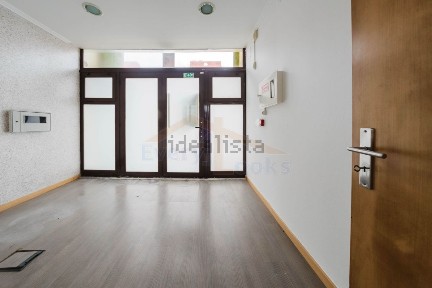 Espaço comercial à venda em Peniche