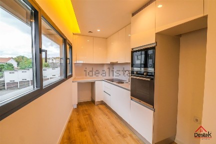 Arrendamento de apartamento T1 em Repeses e São Salvador