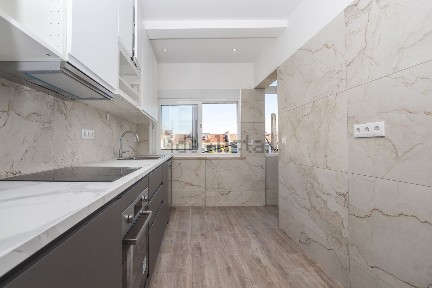 Arrendamento de apartamento T2 na Rua Vila do Seixal