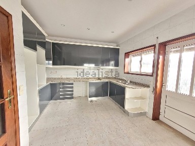 Arrendamento de moradia geminada na Brandinhães - Pirâmides - Quinta dos Cónegos