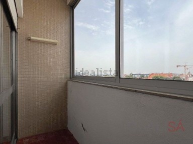 Arrendamento de apartamento T2 na Rua Martins Sarmento