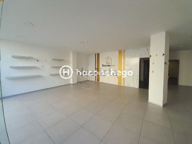 Arrendamento de espaço comercial na Travessa do Teixeirinha, 33