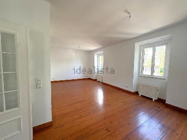 Arrendamento de apartamento T2 no Monte Estoril