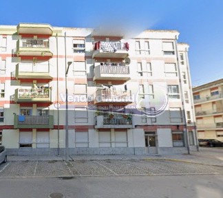 Apartamento T3 à venda em Samora Correia