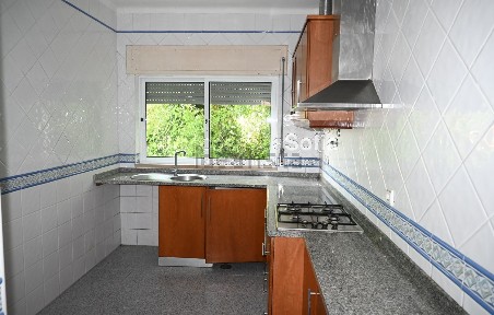 Apartamento T3 à venda em Ladeira da Enfermaria Militar