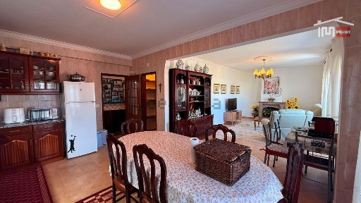 Apartamento T3 à venda em Minde