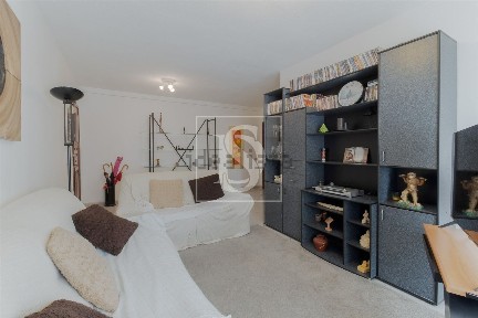Apartamento T3 à venda na Rua 3, 23