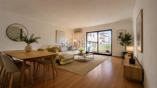 Apartamento T3 à venda na Rua António José Baptista