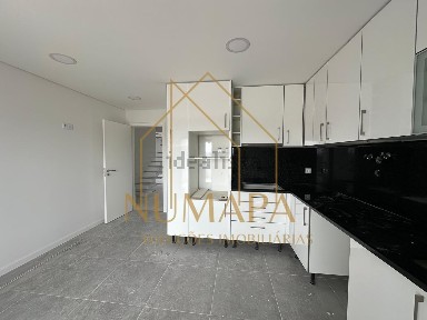 Apartamento T2 à venda no Quinta da Ladeira