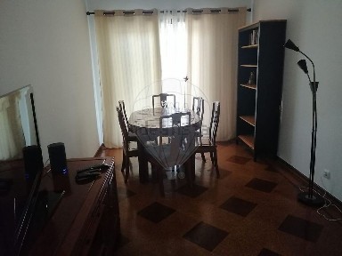 Apartamento T3 à venda em Almada