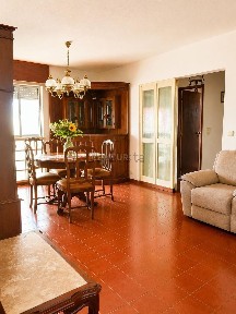 Apartamento T2 à venda na Avenida Bento de Jesus Caraça, 75