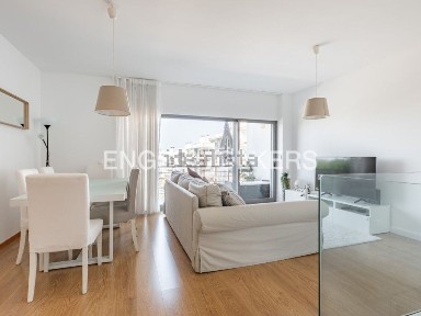 Apartamento T3 à venda na Travessa de Santa Teresa, 31