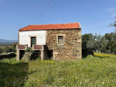 Quinta à venda na Rua de São Jacinto