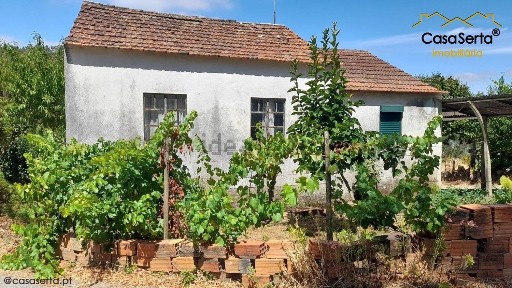 Quinta à venda em Matos do Pampilhal s/n