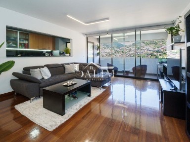 Apartamento T2 à venda em Machico