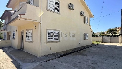 Casa ou moradia à venda em Santa Maria Oliveira