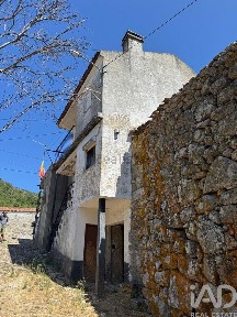 Moradia independente à venda em Sendim
