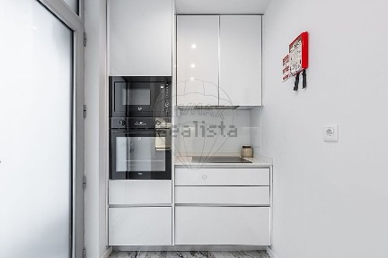 Arrendamento de apartamento T1 na Rua da Constituição