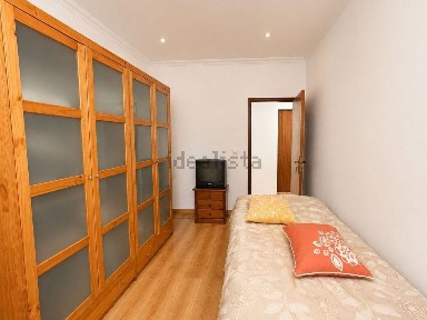 Apartamento T2 à venda na Rua Estácio da Veiga