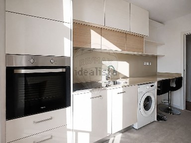 Apartamento T2 à venda na Rua de Xabregas