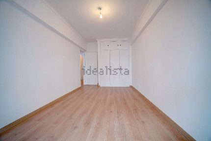 Apartamento T3 à venda na Rua Jardim de Santa Isabel