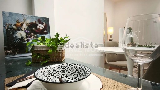 Apartamento T3 à venda na Rua dos Soeiros