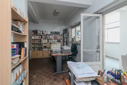 Apartamento T1 à venda na Avenida Camilo Castelo Branco
