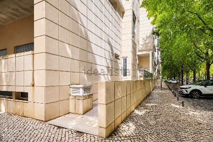 Apartamento T3 à venda na Alameda dos Oceanos