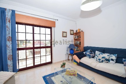 Apartamento T3 à venda na Rua Brasil, 20