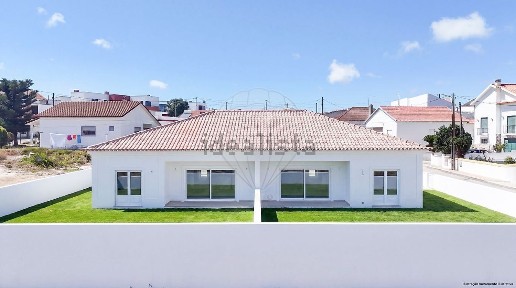 Moradia independente à venda em Ventosa
