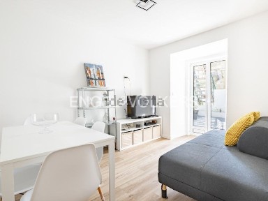 Apartamento T2 à venda na Rua de Moçambique, 45