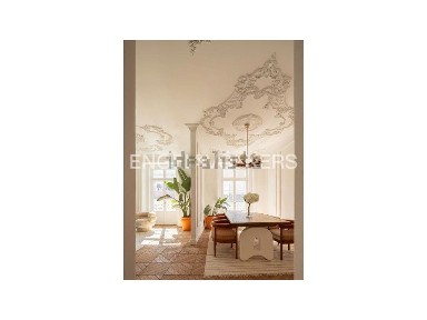 Penthouse à venda na Santos-o-Velho - Madragoa