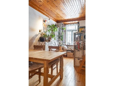 Apartamento T2 à venda na Santa Engrácia