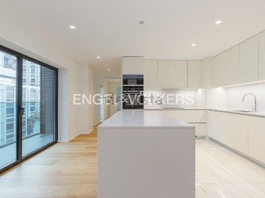 Apartamento T3 à venda na Gulbenkian - Praça Espanha