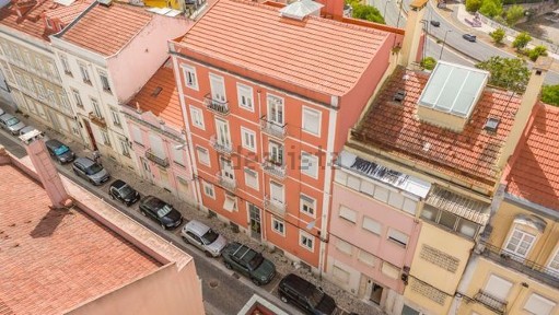 Apartamento T2 à venda na Rua Vítor Bastos