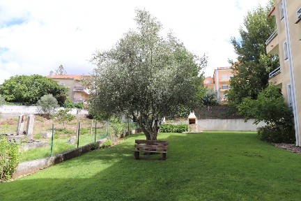 Apartamento T3 à venda na Travessa da Azenha, 2