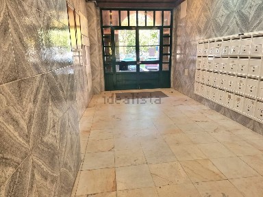 Apartamento T4 à venda em Massamá