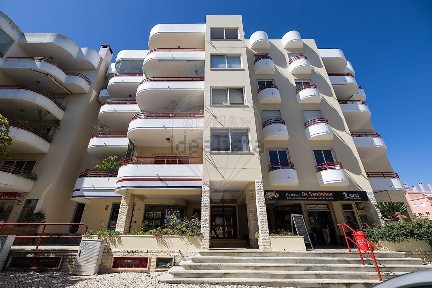 Apartamento T2 à venda na Rua Odette Saint Maurice, 106